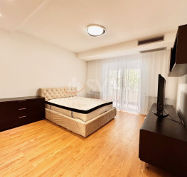 Apartament, 4 camere cu loc parcare subteran inclus Bucuresti/Herastrau