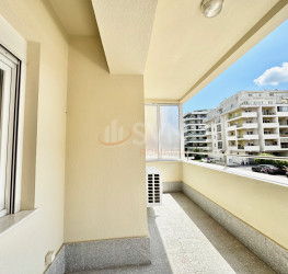 Apartament, 4 camere cu loc parcare subteran inclus Bucuresti/Herastrau
