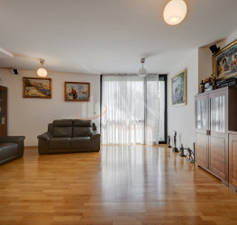Apartament, 4 camere cu loc parcare subteran inclus Bucuresti/Sisesti