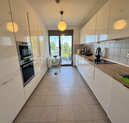 Apartament, 4 camere cu loc parcare subteran inclus Bucuresti/Sisesti
