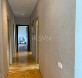 Apartament, 4 camere cu loc parcare subteran inclus Bucuresti/Pipera