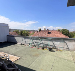 Apartament, 4 camere cu loc parcare subteran inclus Cluj/Centru