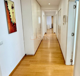 Apartament, 4 camere cu loc parcare subteran inclus Bucuresti/Pipera