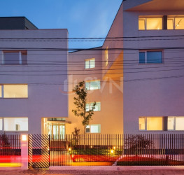 Apartament, 4 camere cu loc parcare subteran inclus Bucuresti/Pipera