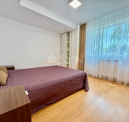 Apartament, 4 camere cu loc parcare subteran inclus Bucuresti/Pipera