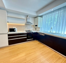 Apartament, 4 camere cu loc parcare subteran inclus Bucuresti/Pipera
