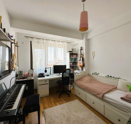 Apartament, 4 camere cu loc parcare subteran inclus Bucuresti/Bucurestii Noi
