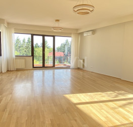 Apartament, 4 camere cu loc parcare subteran inclus Bucuresti/Primaverii