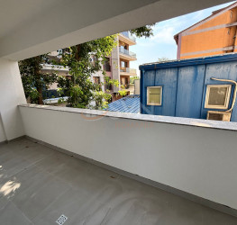 Apartament, 4 camere cu loc parcare subteran inclus Bucuresti/Aviatiei