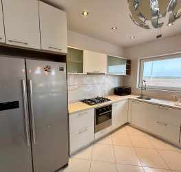 Apartament, 4 camere cu loc parcare subteran inclus Bucuresti/Pipera