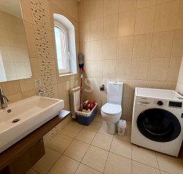 Apartament, 4 camere cu loc parcare subteran inclus Bucuresti/Pipera