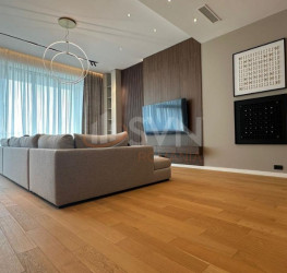 Apartament, 4 camere cu loc parcare subteran inclus Bucuresti/Herastrau
