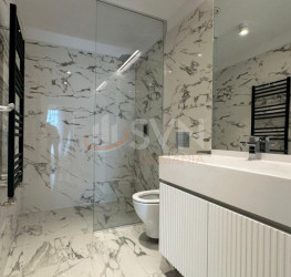 Apartament, 4 camere cu loc parcare subteran inclus Bucuresti/Herastrau