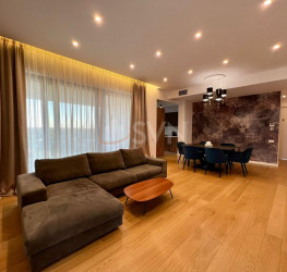 Apartament, 4 camere cu loc parcare subteran inclus Bucuresti/Herastrau