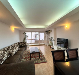 Apartament, 4 camere cu loc parcare subteran inclus Bucuresti/Herastrau