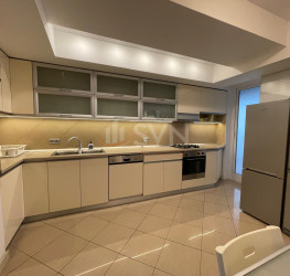 Apartament, 4 camere cu loc parcare subteran inclus Bucuresti/Soseaua Nordului