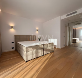 Apartament, 4 camere cu loc parcare subteran inclus Bucuresti/Herastrau