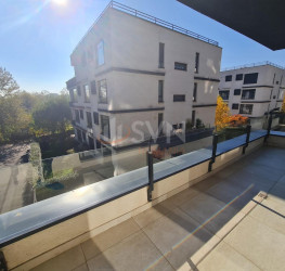 Apartament, 4 camere cu loc parcare subteran inclus Bucuresti/Herastrau