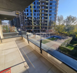 Apartament, 4 camere cu loc parcare subteran inclus Bucuresti/Herastrau