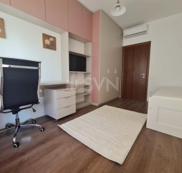 Apartament, 4 camere cu loc parcare subteran inclus Bucuresti/Herastrau