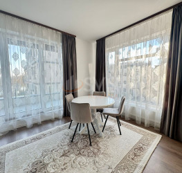 Apartament, 4 camere cu loc parcare subteran inclus Bucuresti/Herastrau