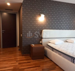 Apartament, 4 camere cu loc parcare subteran inclus Bucuresti/Herastrau