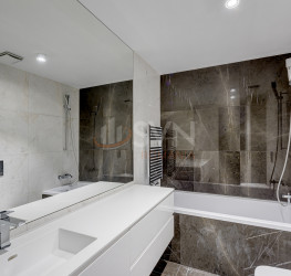 Apartament, 4 camere cu loc parcare subteran inclus Bucuresti/Primaverii