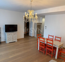 Apartament, 4 camere cu loc parcare subteran inclus Bucuresti/Aviatorilor