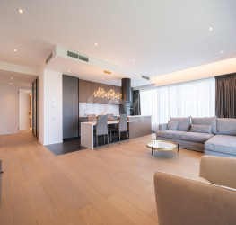 Apartament, 4 camere cu loc parcare subteran inclus Bucuresti/Floreasca