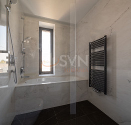 Apartament, 4 camere cu loc parcare subteran inclus Bucuresti/Herastrau