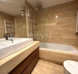 Apartament, 4 camere cu loc parcare subteran inclus Bucuresti/Arcul De Triumf