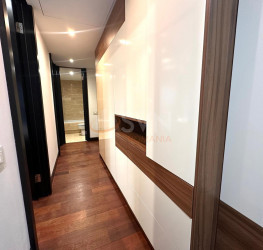 Apartament, 4 camere cu loc parcare subteran inclus Bucuresti/Arcul De Triumf