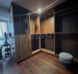 Apartament, 4 camere cu loc parcare subteran inclus Bucuresti/Arcul De Triumf
