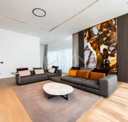 Apartament, 4 camere cu loc parcare subteran inclus Bucuresti/Herastrau