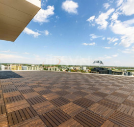 Apartament, 4 camere cu loc parcare subteran inclus Bucuresti/Herastrau