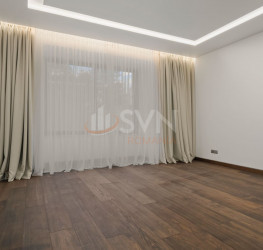 Apartament, 4 camere cu loc parcare subteran inclus Bucuresti/P-ta Victoriei