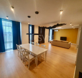 Apartament, 4 camere cu loc parcare subteran inclus Bucuresti/1 Mai
