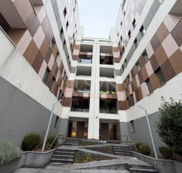 Apartament, 4 camere cu loc parcare subteran inclus Bucuresti/1 Mai