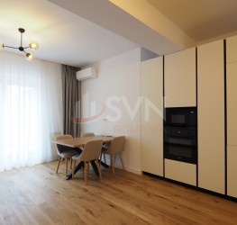 Apartament, 4 camere cu loc parcare subteran inclus Bucuresti/Herastrau