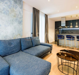 Apartament, 4 camere cu loc parcare subteran inclus Bucuresti/Herastrau