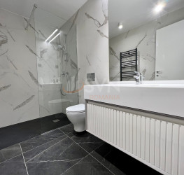 Apartament, 4 camere cu loc parcare subteran inclus Bucuresti/Herastrau