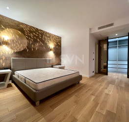 Apartament, 4 camere cu loc parcare subteran inclus Bucuresti/Herastrau