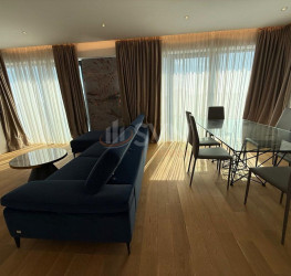 Apartament, 4 camere cu loc parcare subteran inclus Bucuresti/Herastrau