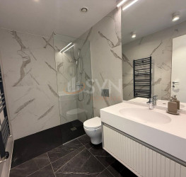 Apartament, 4 camere cu loc parcare subteran inclus Bucuresti/Herastrau