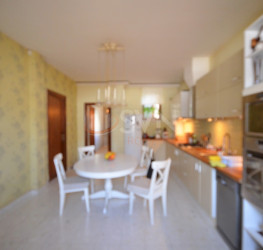 Apartament, 4 camere cu loc parcare subteran inclus Bucuresti/Dorobanti