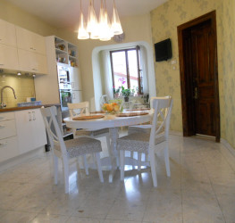 Apartament, 4 camere cu loc parcare subteran inclus Bucuresti/Dorobanti