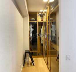 Apartament, 4 camere cu loc parcare subteran inclus Bucuresti/Primaverii