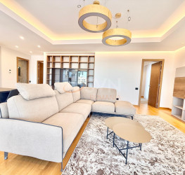 Apartament, 4 camere cu loc parcare subteran inclus Bucuresti/Primaverii