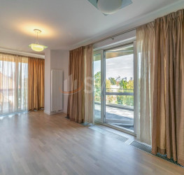 Apartament, 4 camere cu loc parcare subteran inclus Bucuresti/Aviatorilor