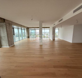 Apartament, 4 camere cu loc parcare subteran inclus Bucuresti/Floreasca